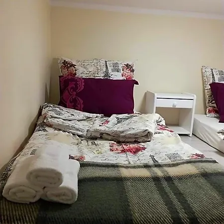 Dobranoc לינה וארוחת בוקר 3*